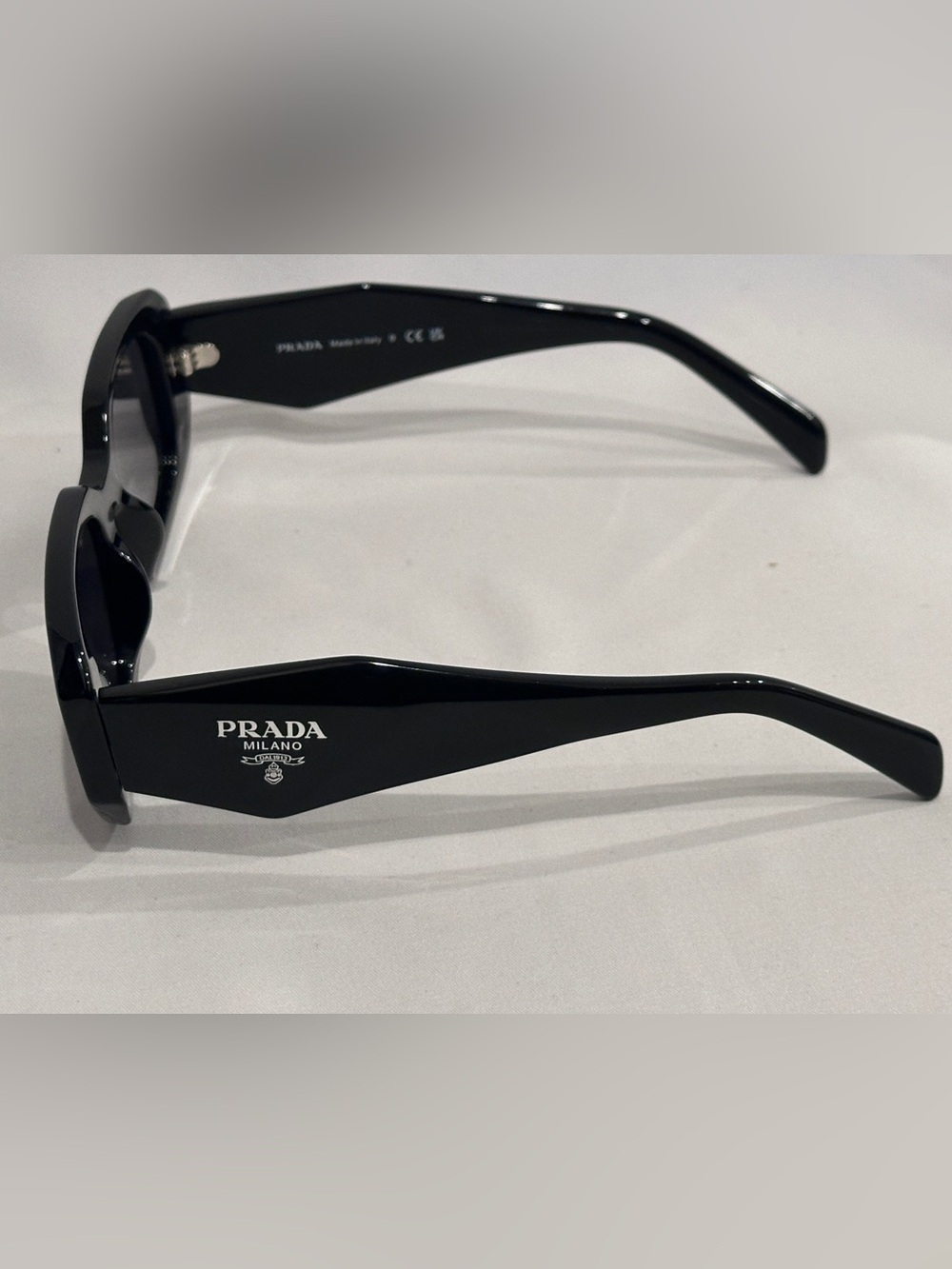 Brand New Prada Black Rectangular Acetate Sunglasses set / SPR 17W - Picture 5 of 11
